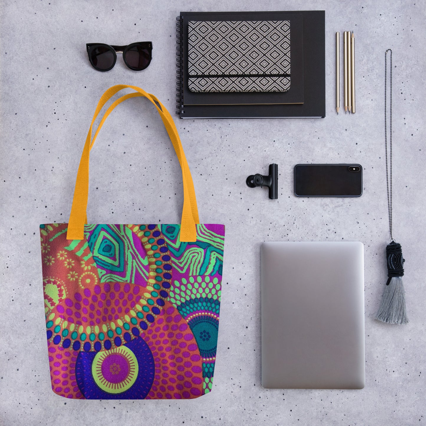 Tote bag
